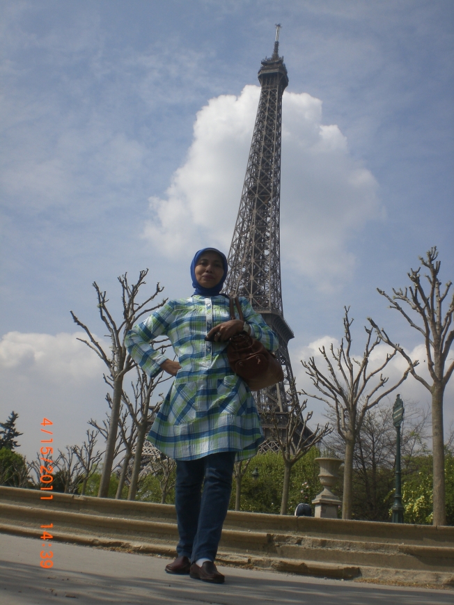 Menara Effeil Paris 